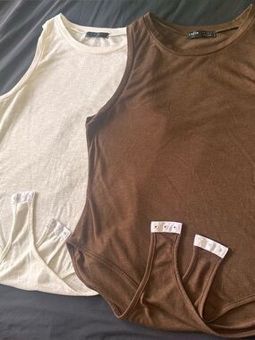 SHEIN Brown & Cream Ribbed Snap-Front Sleeveless Bodysuits
